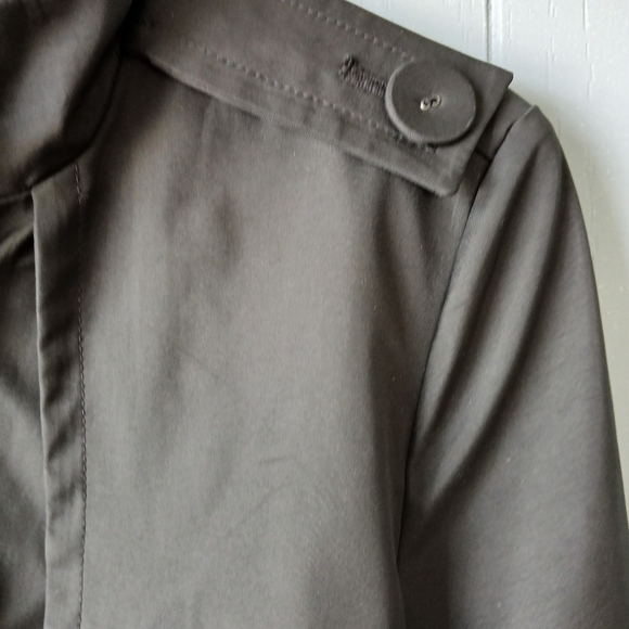 Kenneth Cole Women's Black Collared Button Up Trench Coat Size M - Picture 4 of 9